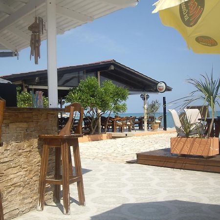 Ninos On The Beach Hotel Roda  Zewnętrze zdjęcie