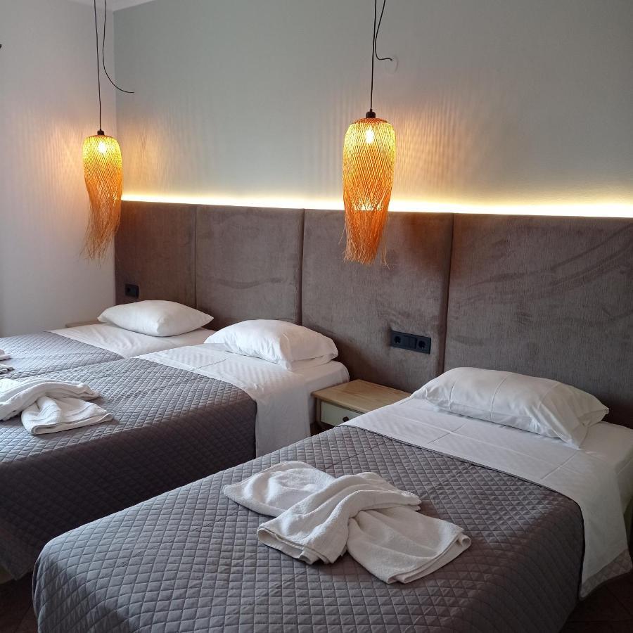 Ninos On The Beach Hotel Roda  Zewnętrze zdjęcie