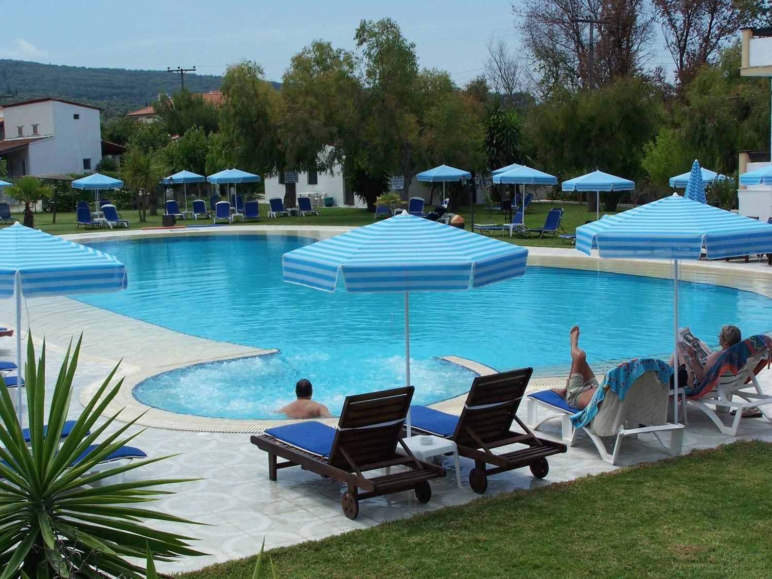 Ninos On The Beach Hotel Roda  Zewnętrze zdjęcie