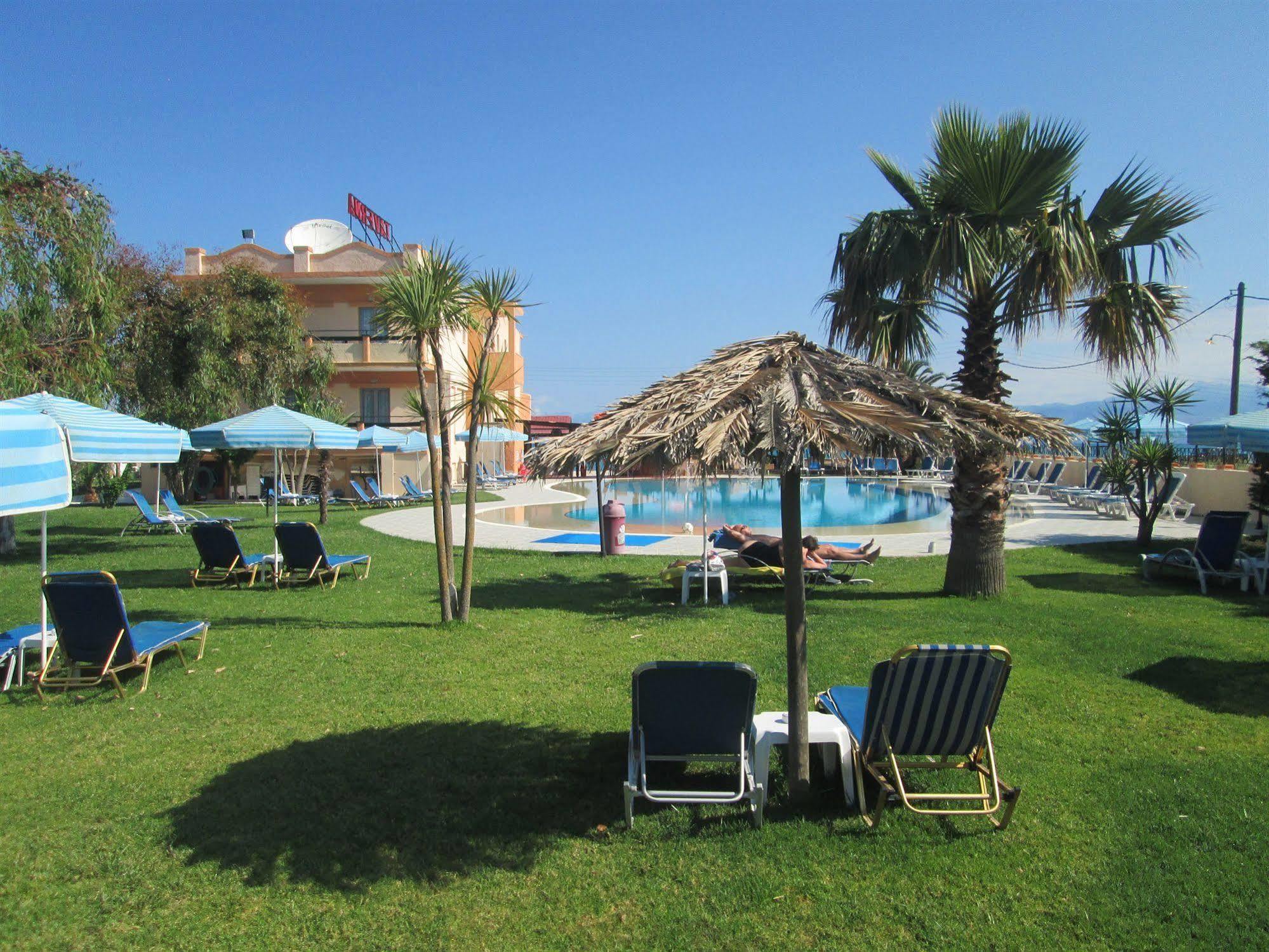 Ninos On The Beach Hotel Roda  Zewnętrze zdjęcie